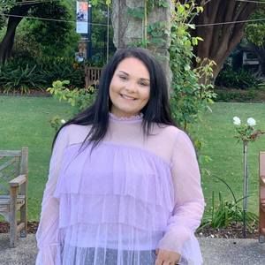 Meet your Posher, Veronica